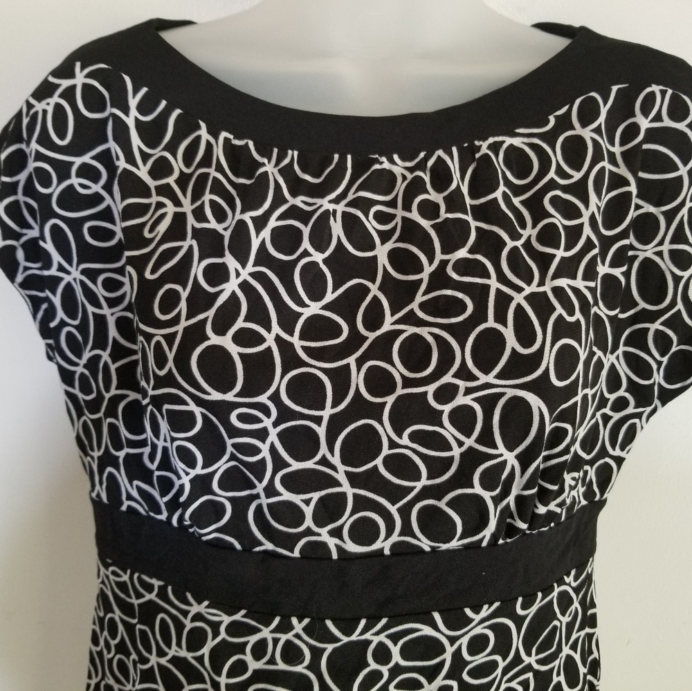 💖 Charter Club Women's size SP black and White top